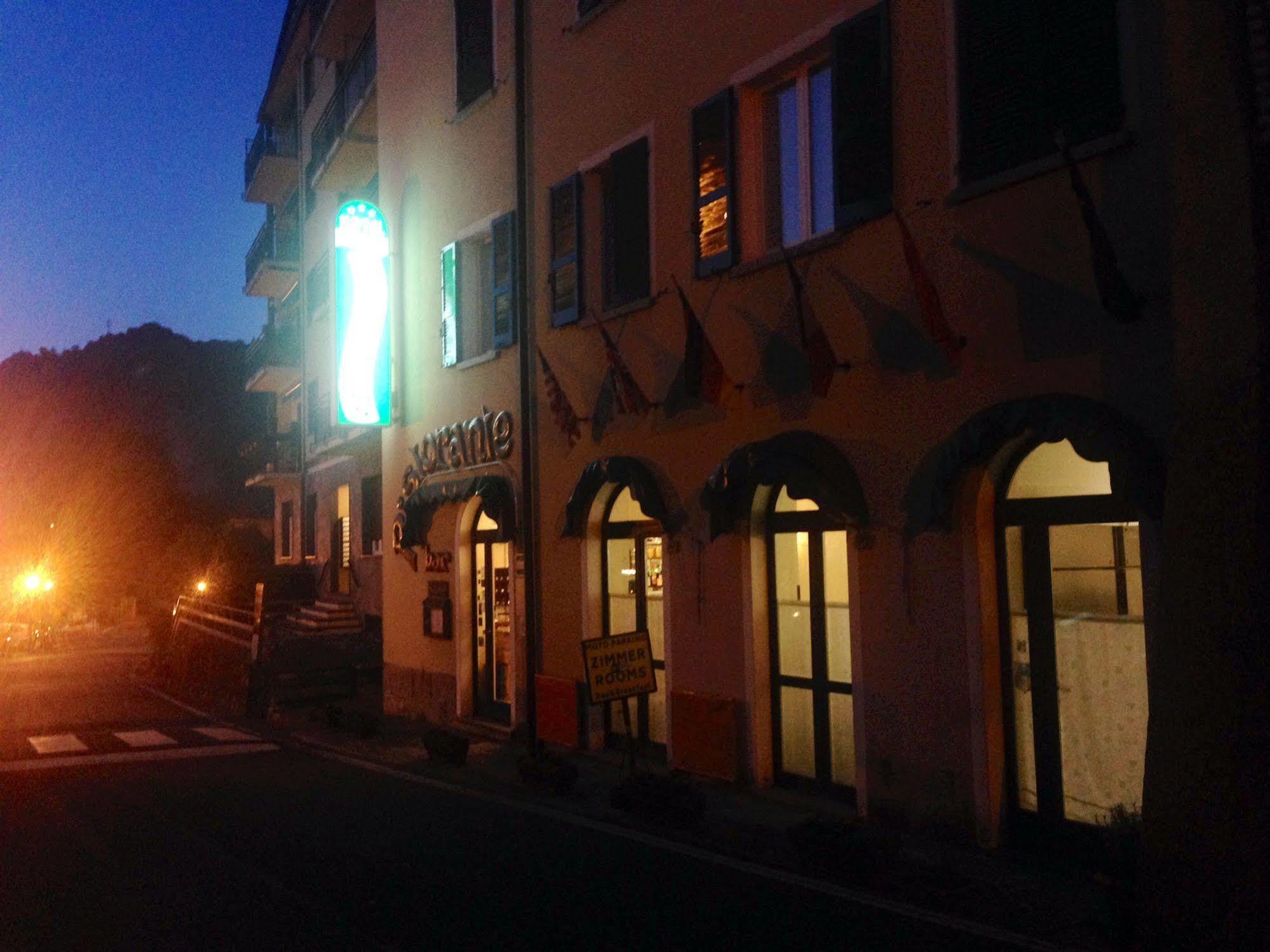 Hotel Montecodeno Varenna Exterior photo